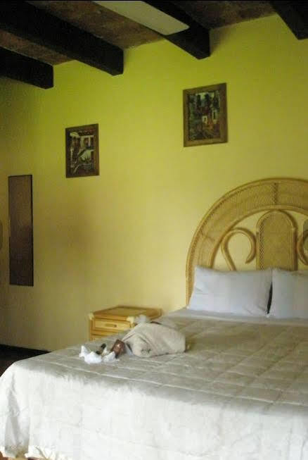 טקיסקיאפן Hotel Concierge Plaza La Esperanza מראה חיצוני תמונה